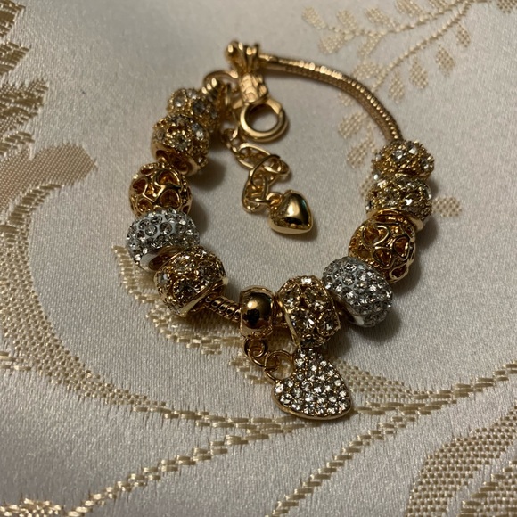 Bracelet with Super Shine - Picture 2 of 7